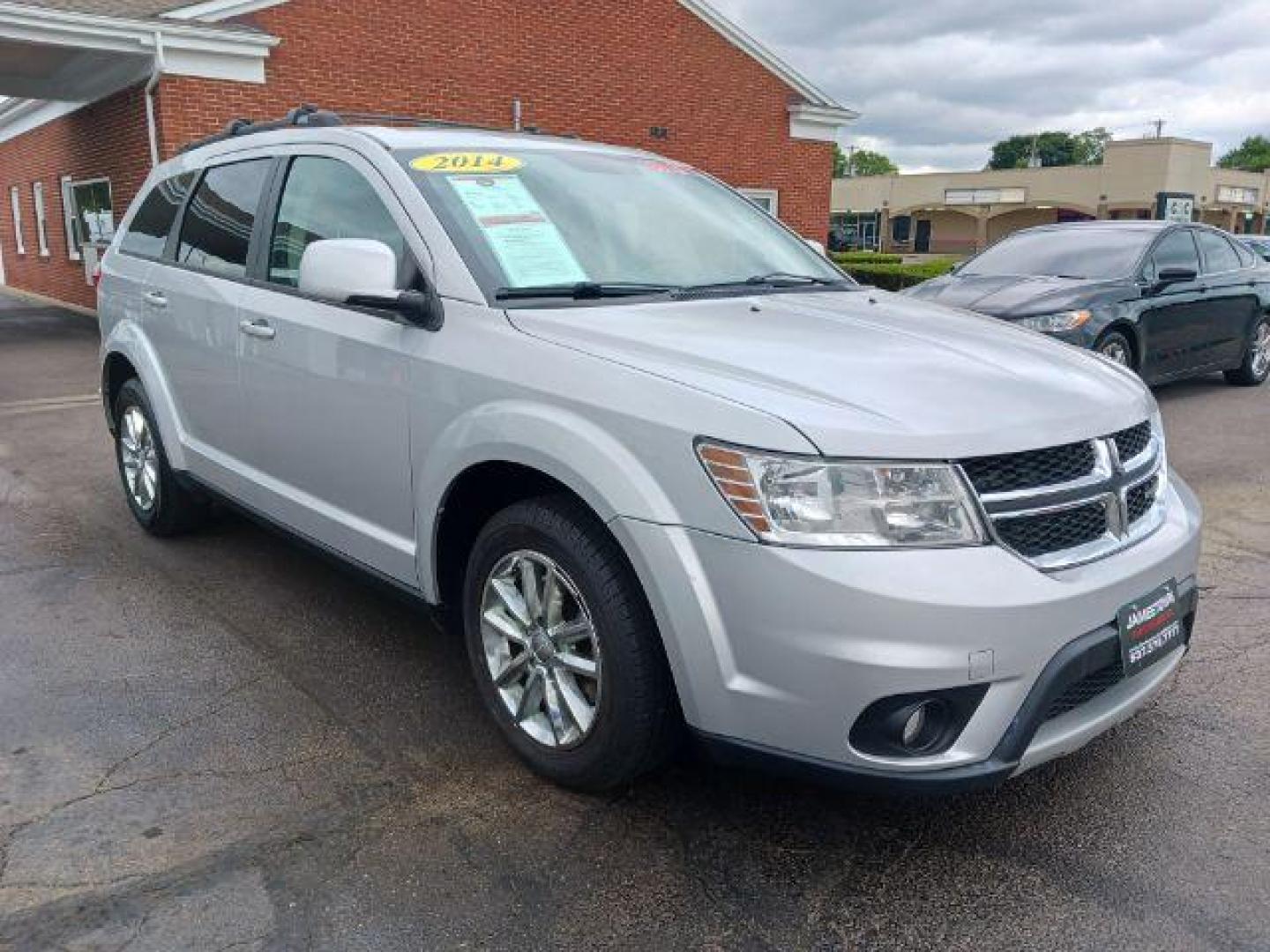 2014 Bright Silver Metallic CC Dodge Journey SXT (3C4PDCBG1ET) with an 3.6L V6 DOHC 24V engine, 6-Speed Automatic transmission, located at 1865 W 2nd St., Xenia, OH, 45385, (937) 372-7777, 39.681259, -83.961945 - Third Row - Photo#0