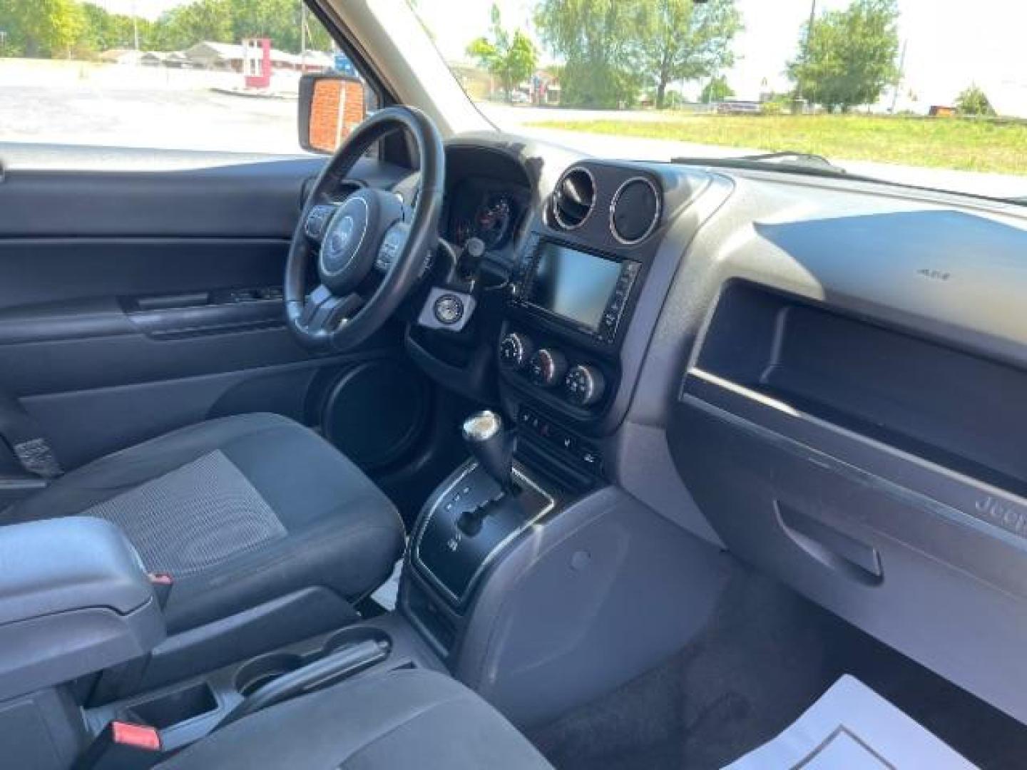 2013 Bright Silver Metallic Jeep Patriot Latitude 2WD (1C4NJPFBXDD) with an 2.4L L4 DOHC 16V engine, located at 1865 W 2nd St., Xenia, OH, 45385, (937) 372-7777, 39.681259, -83.961945 - Photo#8