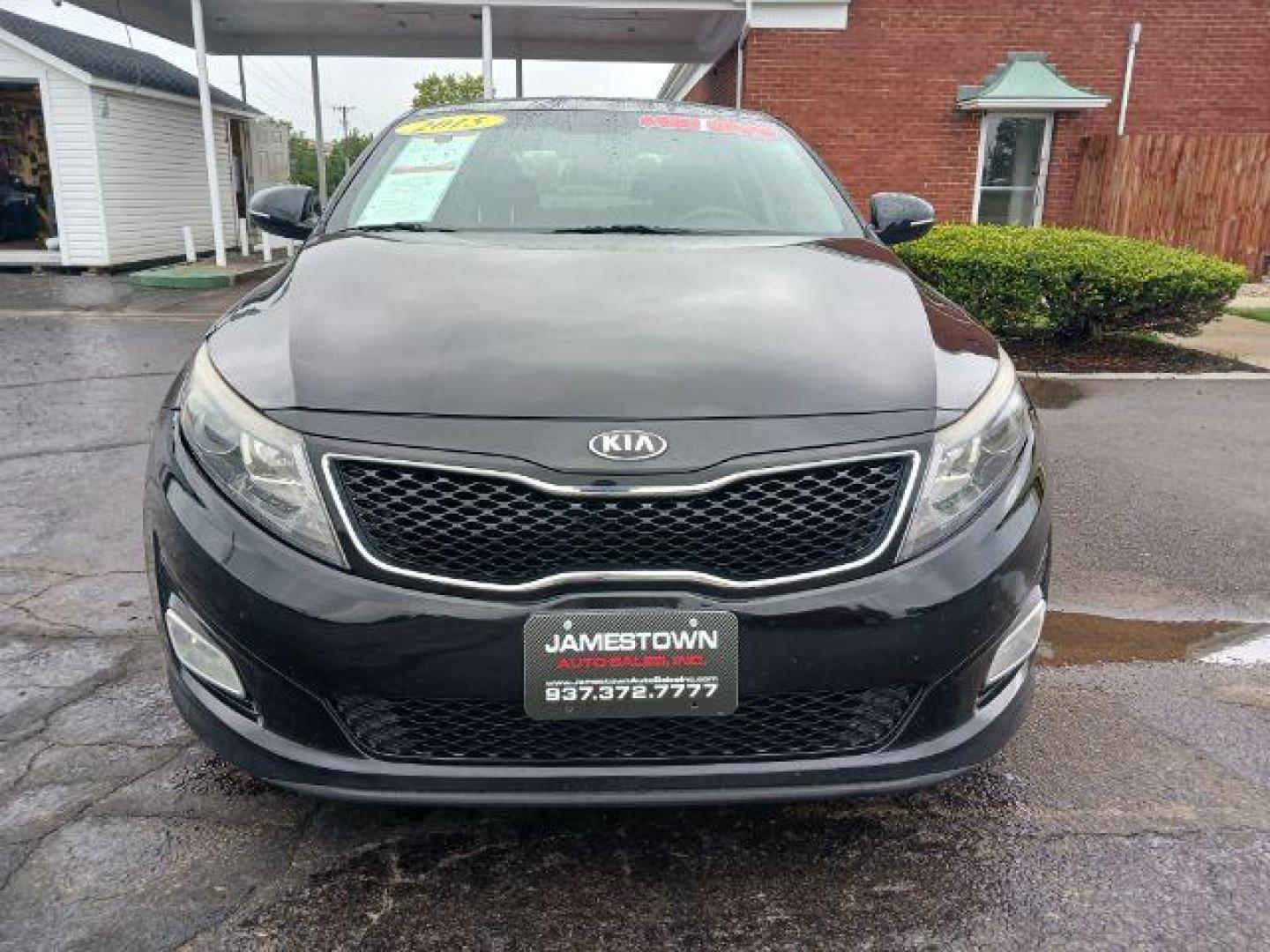 2015 Ebony Black Kia Optima LX (5XXGM4A77FG) with an 2.4L L4 DOHC 16V engine, 6-Speed Automatic transmission, located at 1865 W 2nd St., Xenia, OH, 45385, (937) 372-7777, 39.681259, -83.961945 - Photo#4