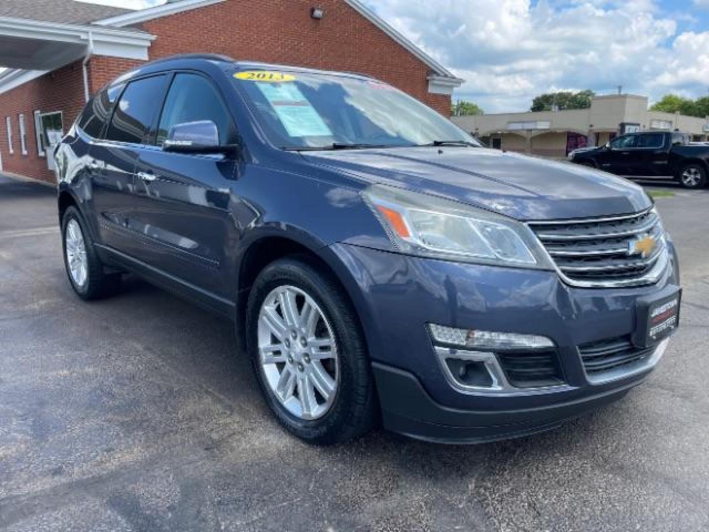 2013 Atlantis Blue Metallic Chevrolet Traverse 1LT FWD (1GNKRGKD5DJ) with an 3.6L V6 DOHC 24V engine, 6-Speed Automatic transmission, located at 1865 W 2nd St., Xenia, OH, 45385, (937) 372-7777, 39.681259, -83.961945 - Photo#0