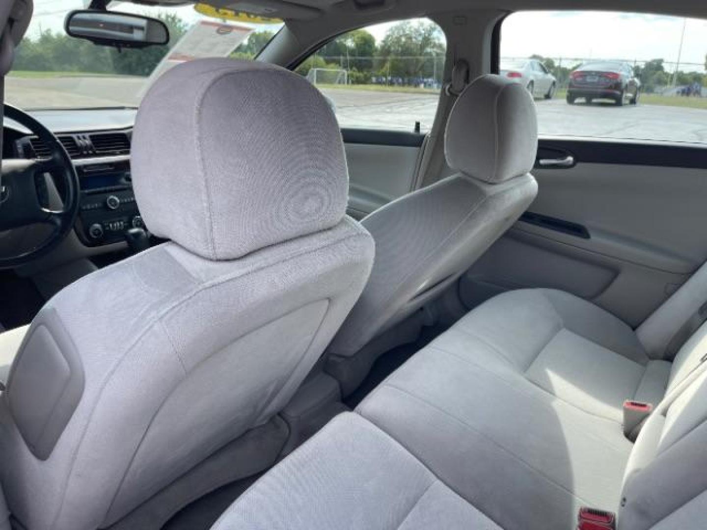 2013 White Chevrolet Impala LT (Fleet) (2G1WG5E3XD1) with an 3.6L V6 DOHC 16V FFV engine, 6-Speed Automatic transmission, located at 1865 W 2nd St., Xenia, OH, 45385, (937) 372-7777, 39.681259, -83.961945 - Photo#9