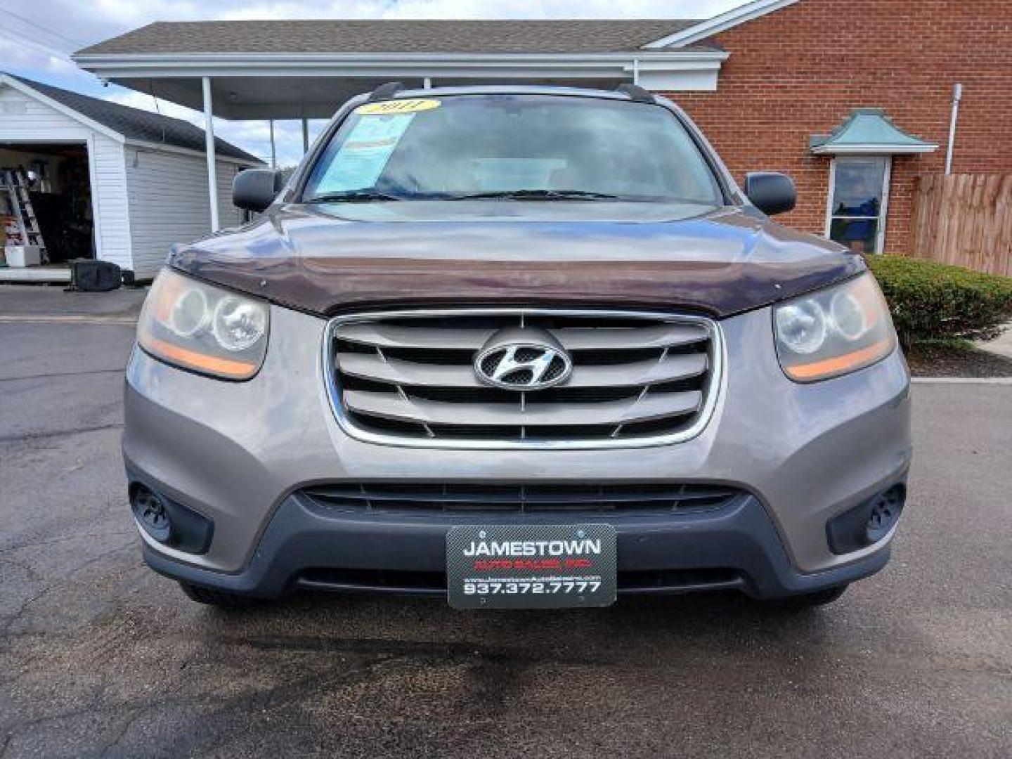 2011 Gray Hyundai Santa Fe GLS 3.5 FWD (5XYZG4AG8BG) with an 3.5L V6 DOHC 24V engine, 6-Speed Automatic transmission, located at 1865 W 2nd St., Xenia, OH, 45385, (937) 372-7777, 39.681259, -83.961945 - Photo#4