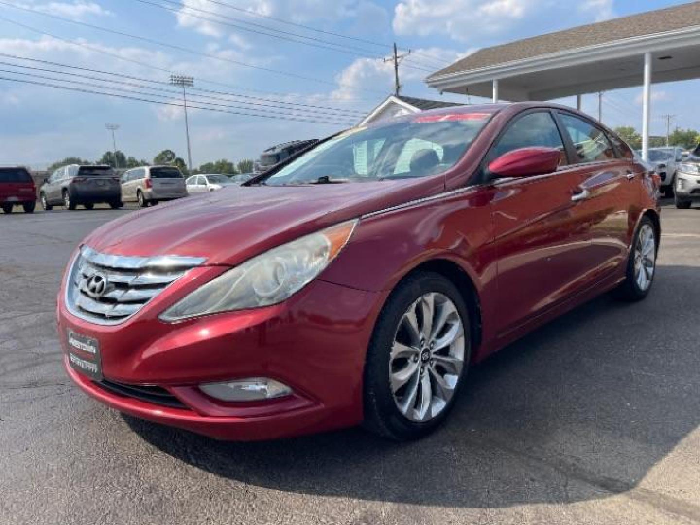 2011 Venetian Red Pearl Hyundai Sonata SE Auto (5NPEC4AC2BH) with an 2.4L L4 DOHC 16V engine, 6-Speed Automatic transmission, located at 1865 W 2nd St., Xenia, OH, 45385, (937) 372-7777, 39.681259, -83.961945 - Photo#1