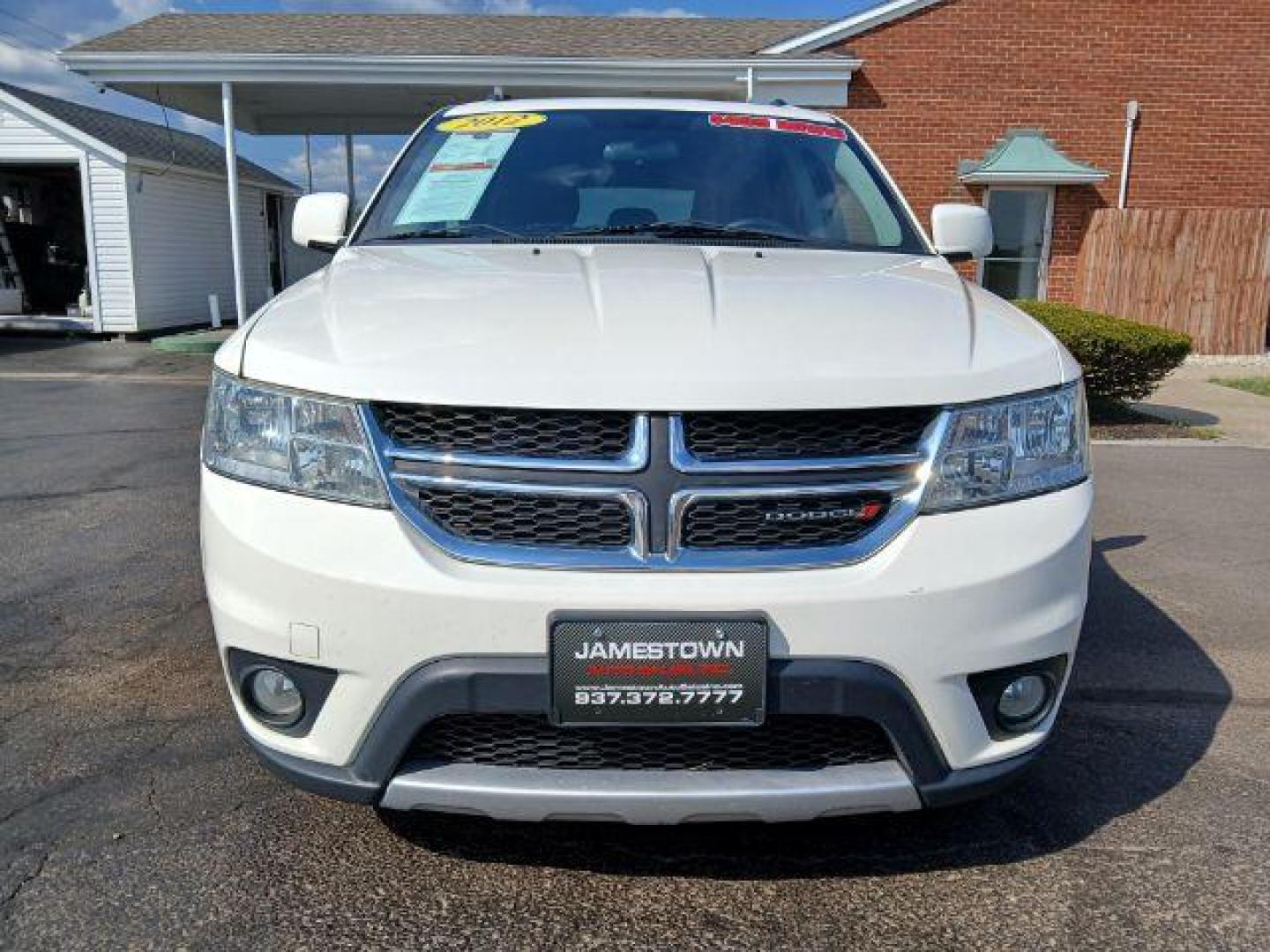 2012 White Dodge Journey SXT AWD (3C4PDDBG1CT) with an 3.6L V6 DOHC 24V engine, 6-Speed Automatic transmission, located at 1865 W 2nd St., Xenia, OH, 45385, (937) 372-7777, 39.681259, -83.961945 - Photo#4