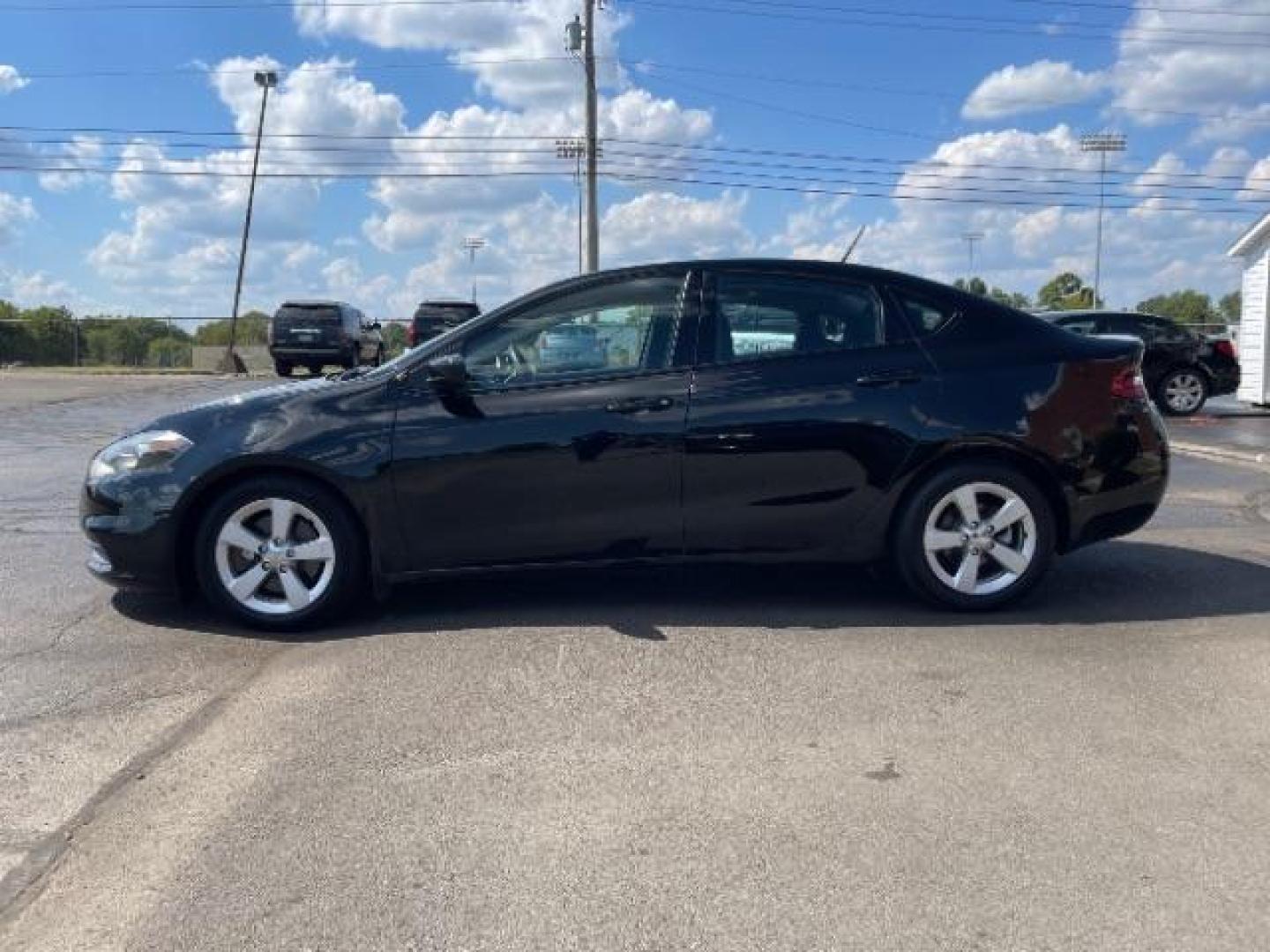 2015 Pitch Black Clearcoat Dodge Dart SXT (1C3CDFBB1FD) with an 2.4L L4 DOHC 16V engine, located at 1865 W 2nd St., Xenia, OH, 45385, (937) 372-7777, 39.681259, -83.961945 - Photo#4