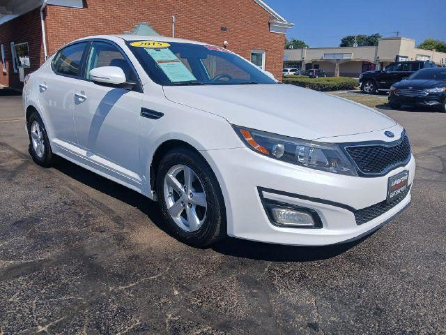 2015 Snow White Pearl Kia Optima LX (5XXGM4A77FG) with an 2.4L L4 DOHC 16V engine, 6-Speed Automatic transmission, located at 1865 W 2nd St., Xenia, OH, 45385, (937) 372-7777, 39.681259, -83.961945 - Photo#0