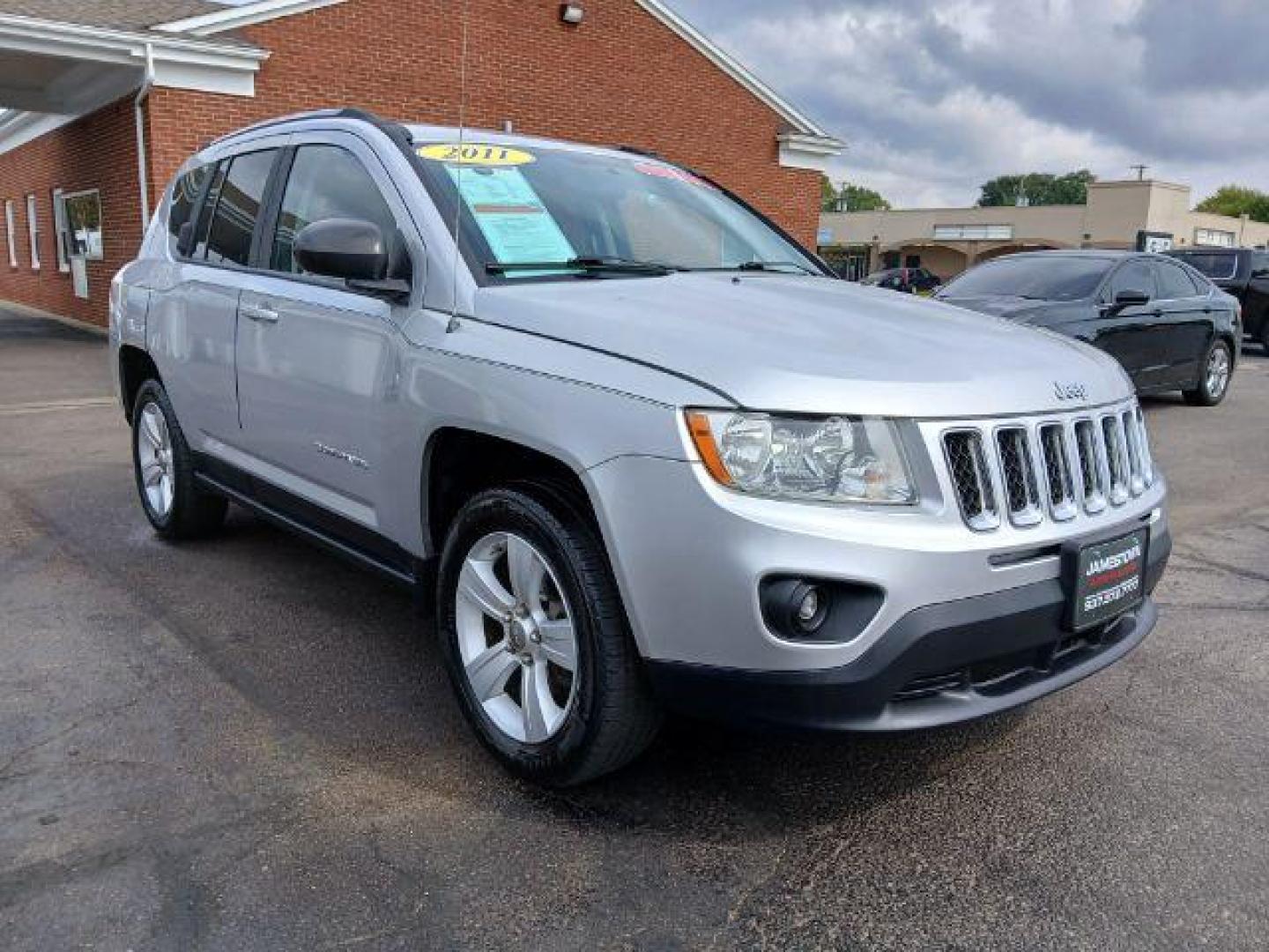 2011 Silver Jeep Compass Sport 4WD (1J4NF1FB8BD) with an 2.4L L4 DOHC 16V engine, located at 1865 W 2nd St., Xenia, OH, 45385, (937) 372-7777, 39.681259, -83.961945 - Photo#0