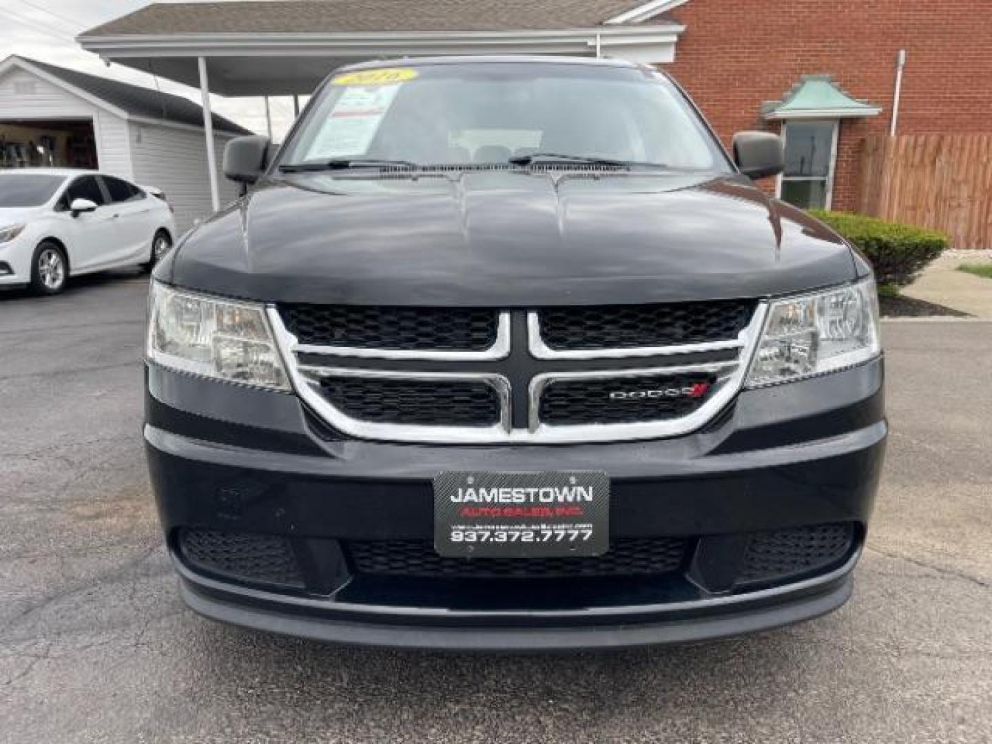 2016 Pitch Black Clear Coat Dodge Journey SE AWD (3C4PDDAG6GT) with an 3.6L V6 DOHC 24V engine, 6-Speed Automatic transmission, located at 1865 W 2nd St., Xenia, OH, 45385, (937) 372-7777, 39.681259, -83.961945 - Photo#2