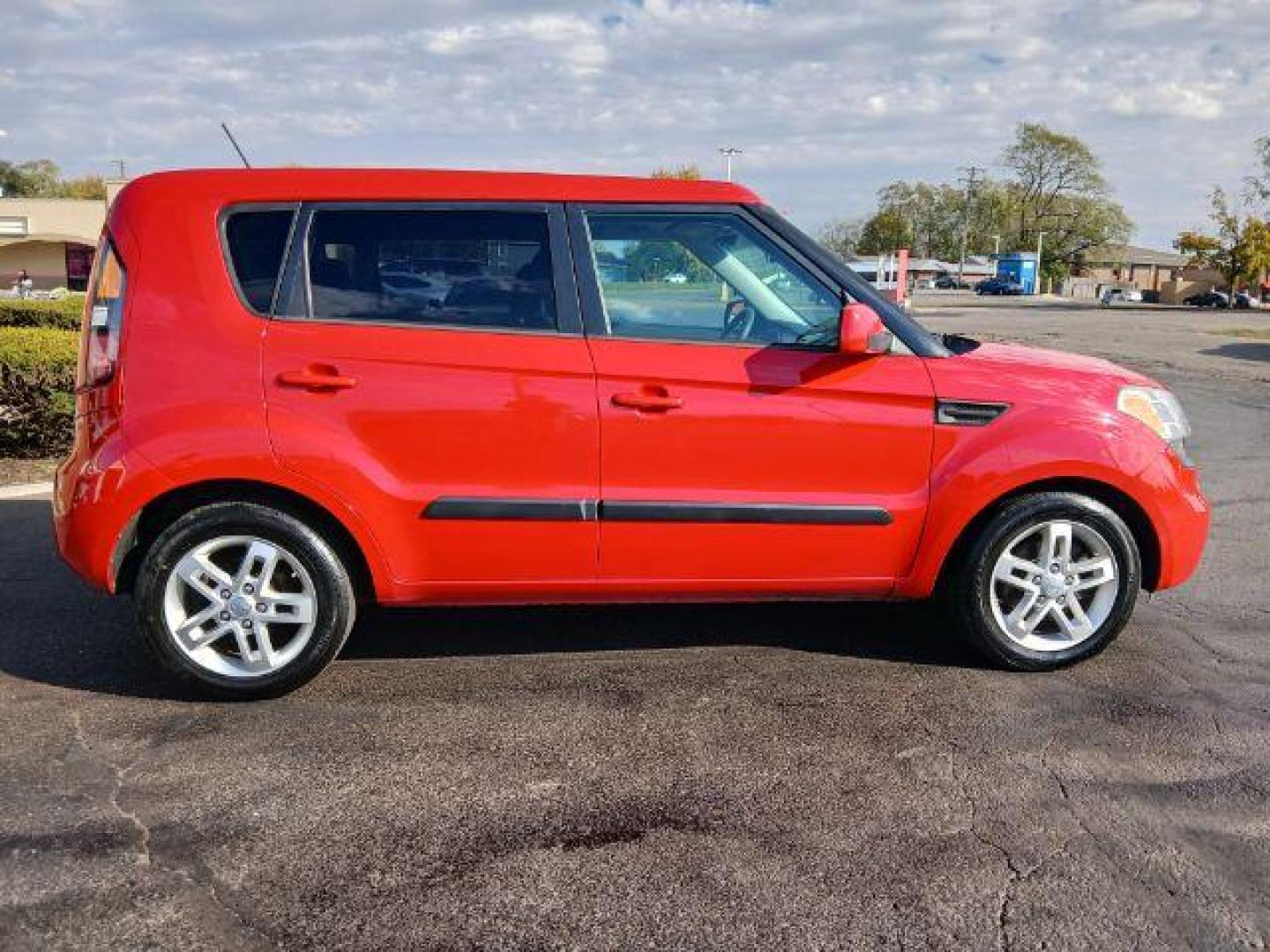 2011 Molten Kia Soul + (KNDJT2A24B7) with an 2.0L L4 DOHC 16V engine, located at 1865 W 2nd St., Xenia, OH, 45385, (937) 372-7777, 39.681259, -83.961945 - Photo#3