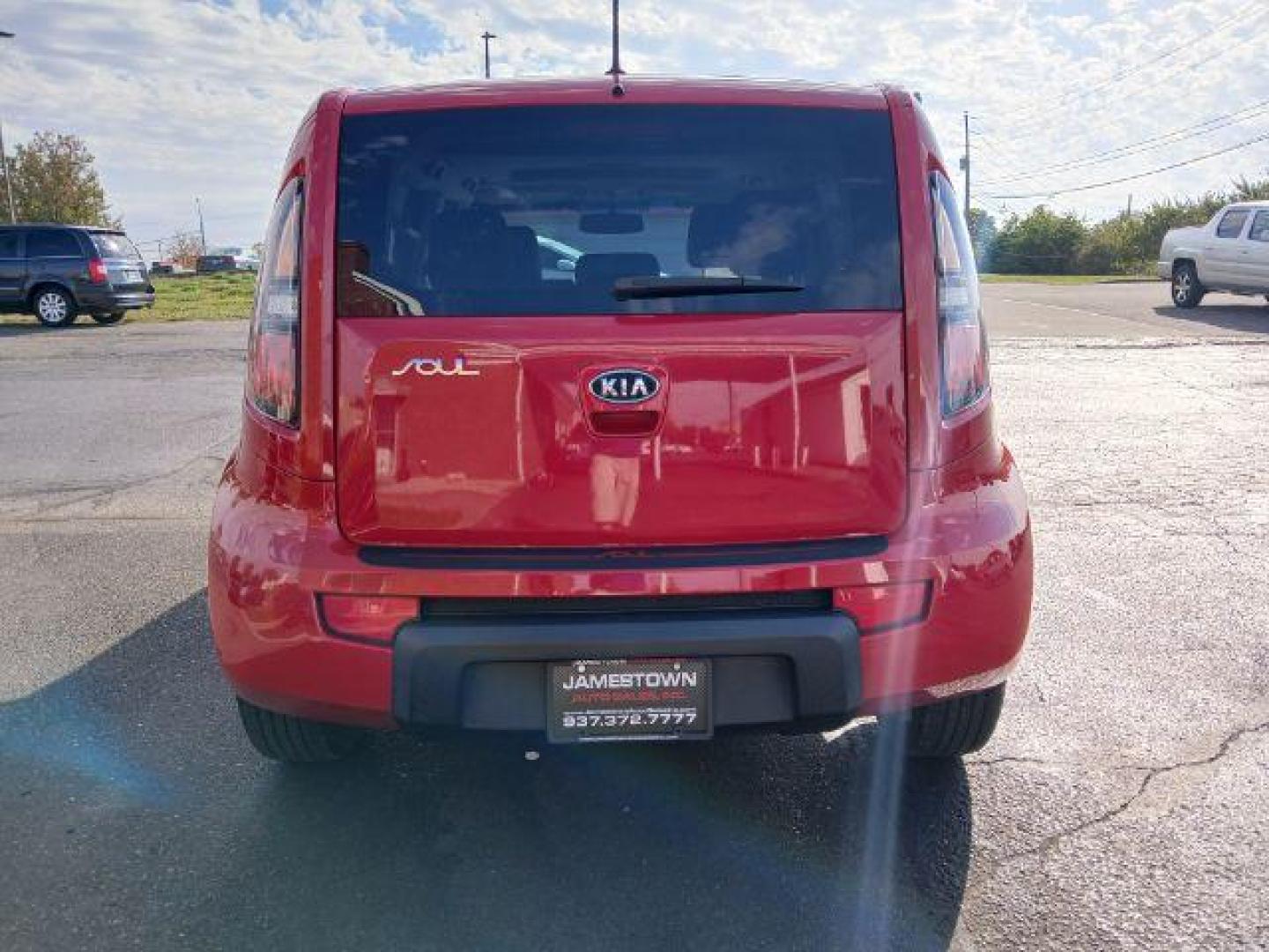 2011 Molten Kia Soul + (KNDJT2A24B7) with an 2.0L L4 DOHC 16V engine, located at 1865 W 2nd St., Xenia, OH, 45385, (937) 372-7777, 39.681259, -83.961945 - Photo#5