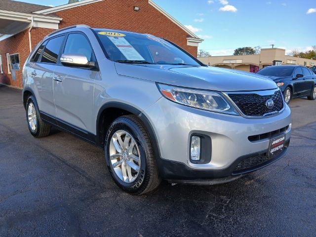 photo of 2015 Kia Sorento LX 2WD