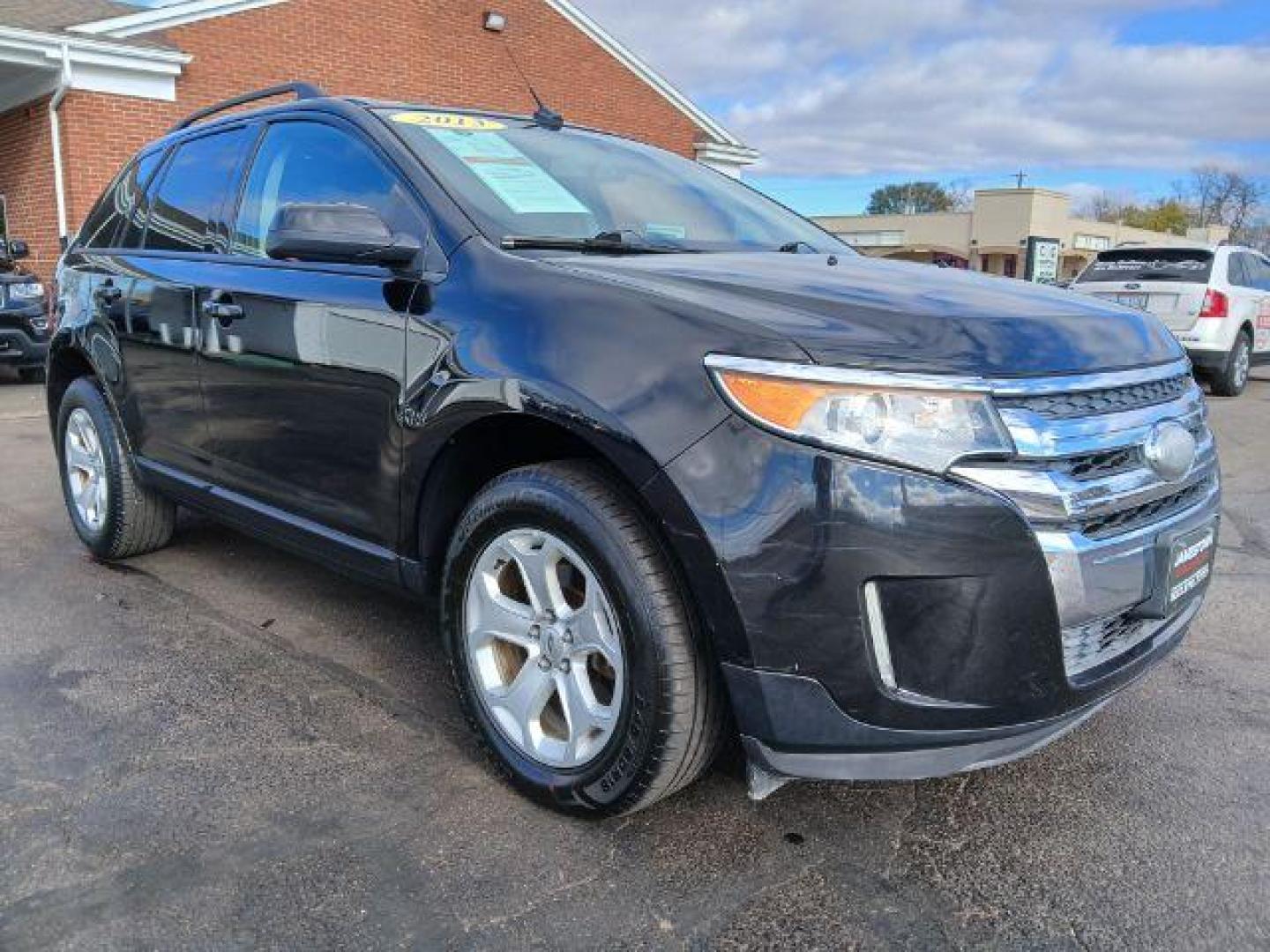 2013 Tuxedo Black Metallic Ford Edge SEL FWD (2FMDK3JC8DB) with an 3.5L V6 DOHC 24V engine, 6-Speed Automatic transmission, located at 1865 W 2nd St., Xenia, OH, 45385, (937) 372-7777, 39.681259, -83.961945 - Photo#0