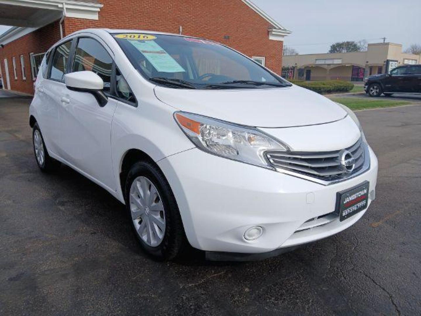 2016 Fresh Powder Nissan Versa Note S (3N1CE2CP1GL) with an 1.6L L4 DOHC 16V engine, 5-Speed Manual transmission, located at 1865 W 2nd St., Xenia, OH, 45385, (937) 372-7777, 39.681259, -83.961945 - Photo#0