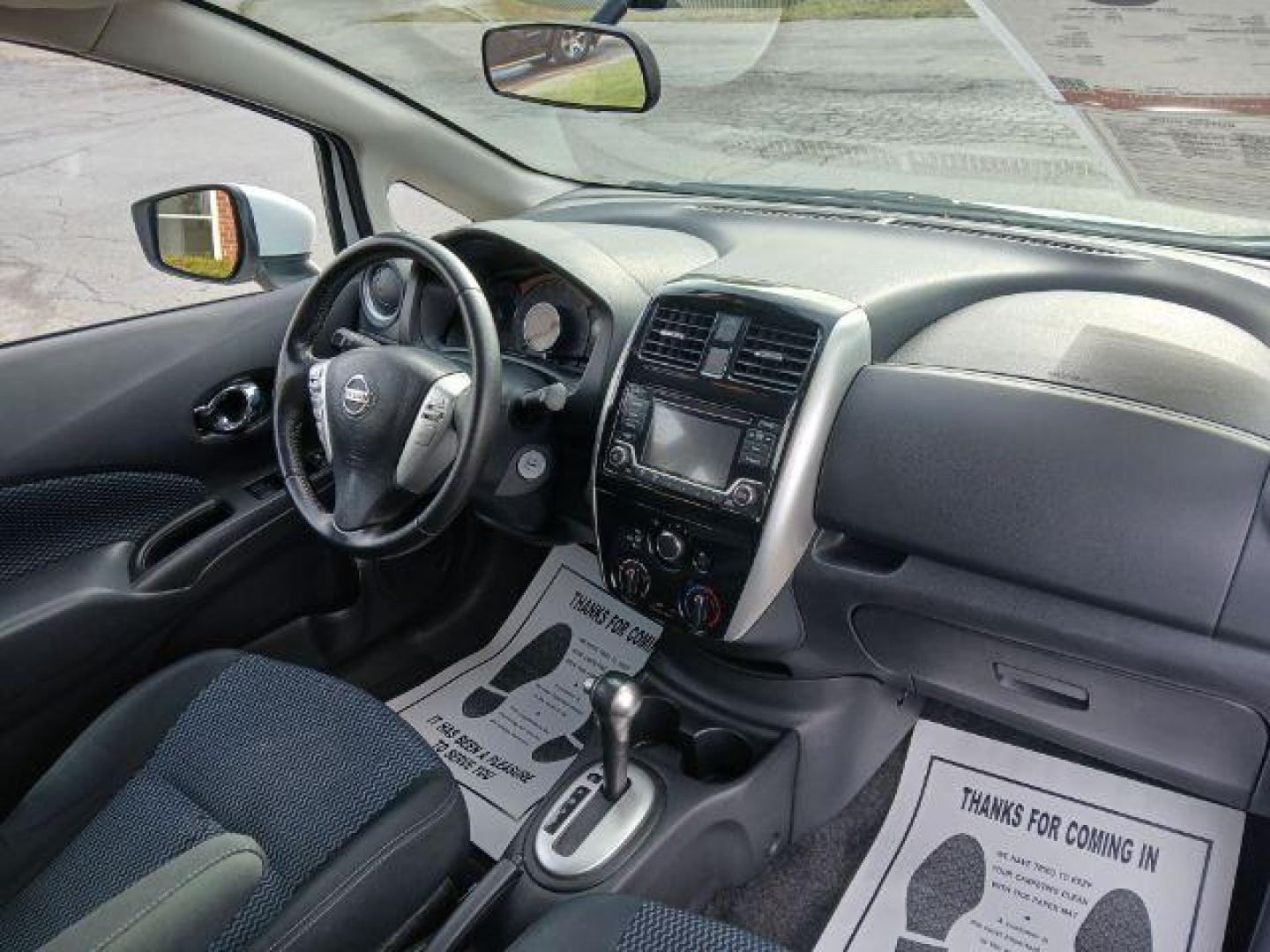 2016 Fresh Powder Nissan Versa Note S (3N1CE2CP1GL) with an 1.6L L4 DOHC 16V engine, 5-Speed Manual transmission, located at 1865 W 2nd St., Xenia, OH, 45385, (937) 372-7777, 39.681259, -83.961945 - Photo#6