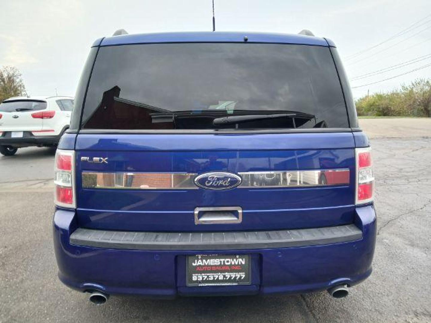 2013 Deep Impact Blue Metallic Ford Flex SE FWD (2FMGK5B8XDB) with an 3.5L V6 DOHC 24V engine, 6-Speed Automatic Overdrive transmission, located at 1865 W 2nd St., Xenia, OH, 45385, (937) 372-7777, 39.681259, -83.961945 - Photo#5