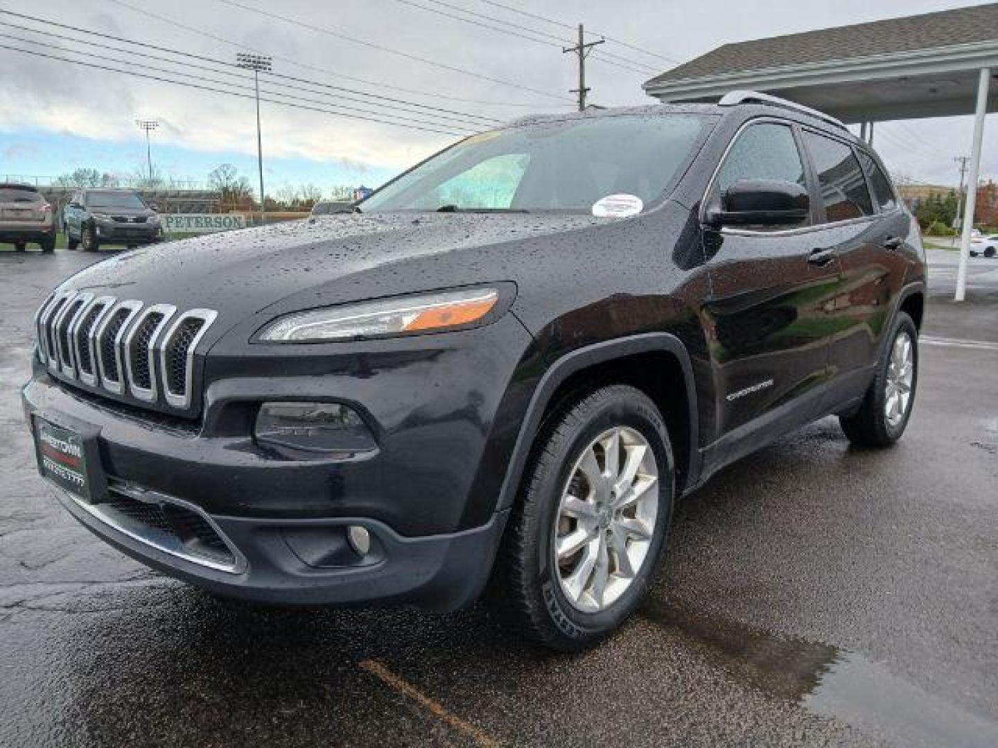 Used 2016 Jeep Cherokee Limited with VIN 1C4PJMDB2GW162007 for sale in Xenia, OH