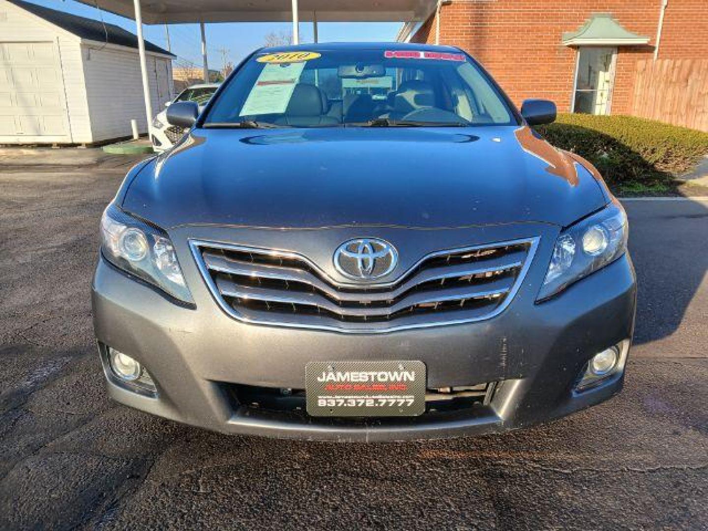 2010 Gray Toyota Camry XLE (4T1BF3EK4AU) , located at 1865 W 2nd St., Xenia, OH, 45385, (937) 372-7777, 39.681259, -83.961945 - Photo#4