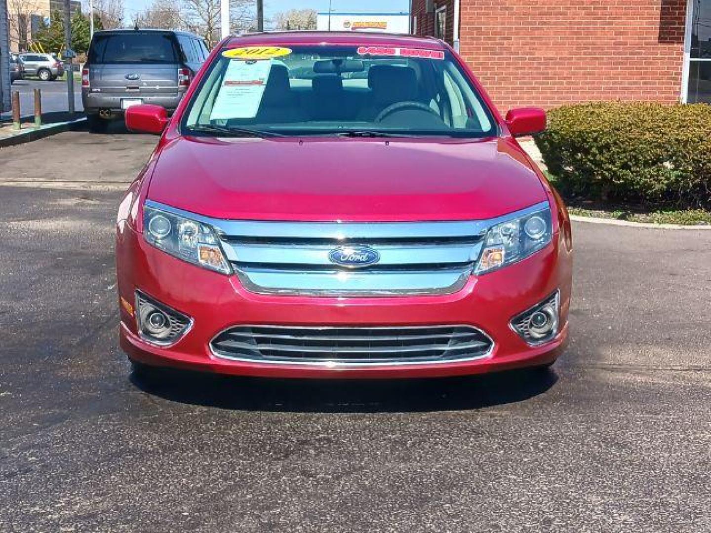 2012 Ford Fusion SE (3FAHP0HA2CR) with an 2.5L L4 DOHC 16V engine, located at 1865 W 2nd St., Xenia, OH, 45385, (937) 372-7777, 39.681259, -83.961945 - 2012 Ford Fusion SE - Photo#1