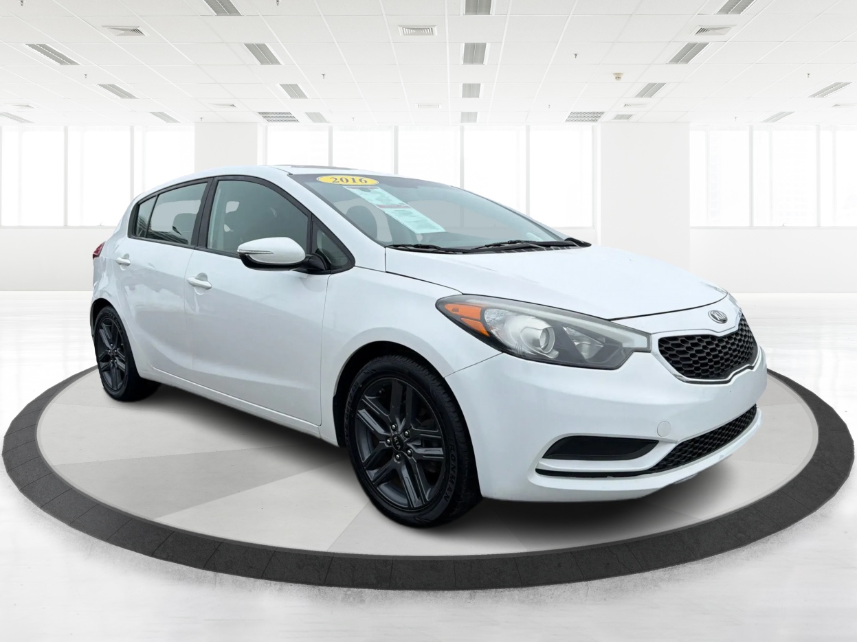 2016 Kia Forte LX AT's photo