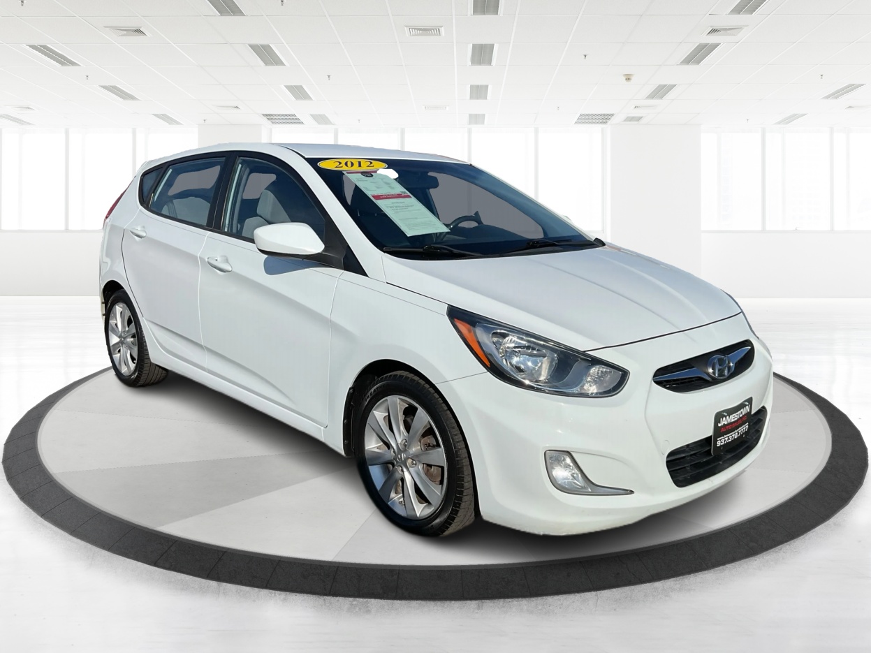 2012 Hyundai Accent SE